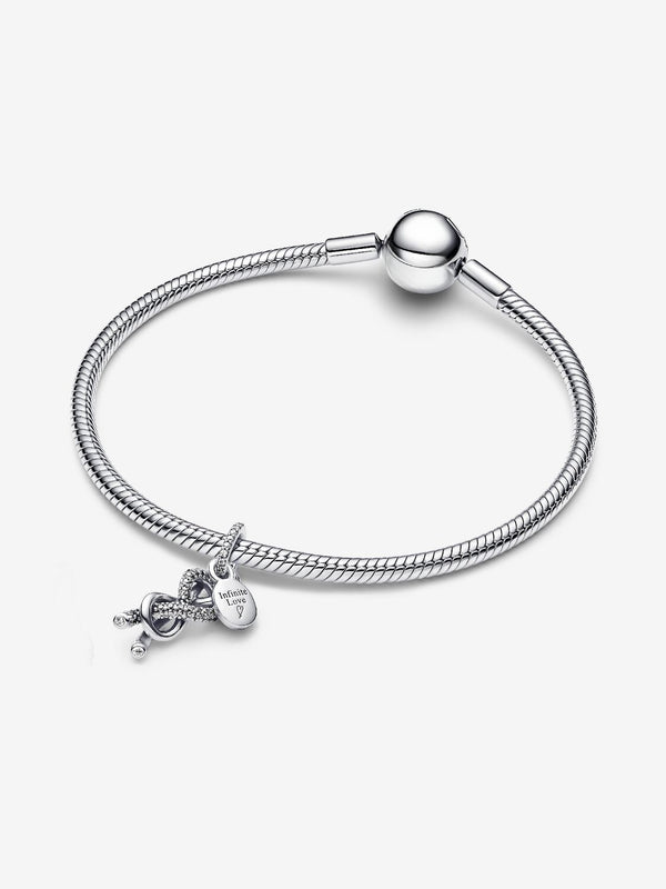 Pavé Unendlichkeitsknoten Charm-Anhänger