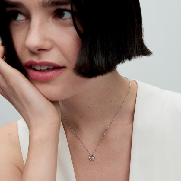 Essence Kette mit Anhänger Pavé Kreis Silber 45 cm 393303C01