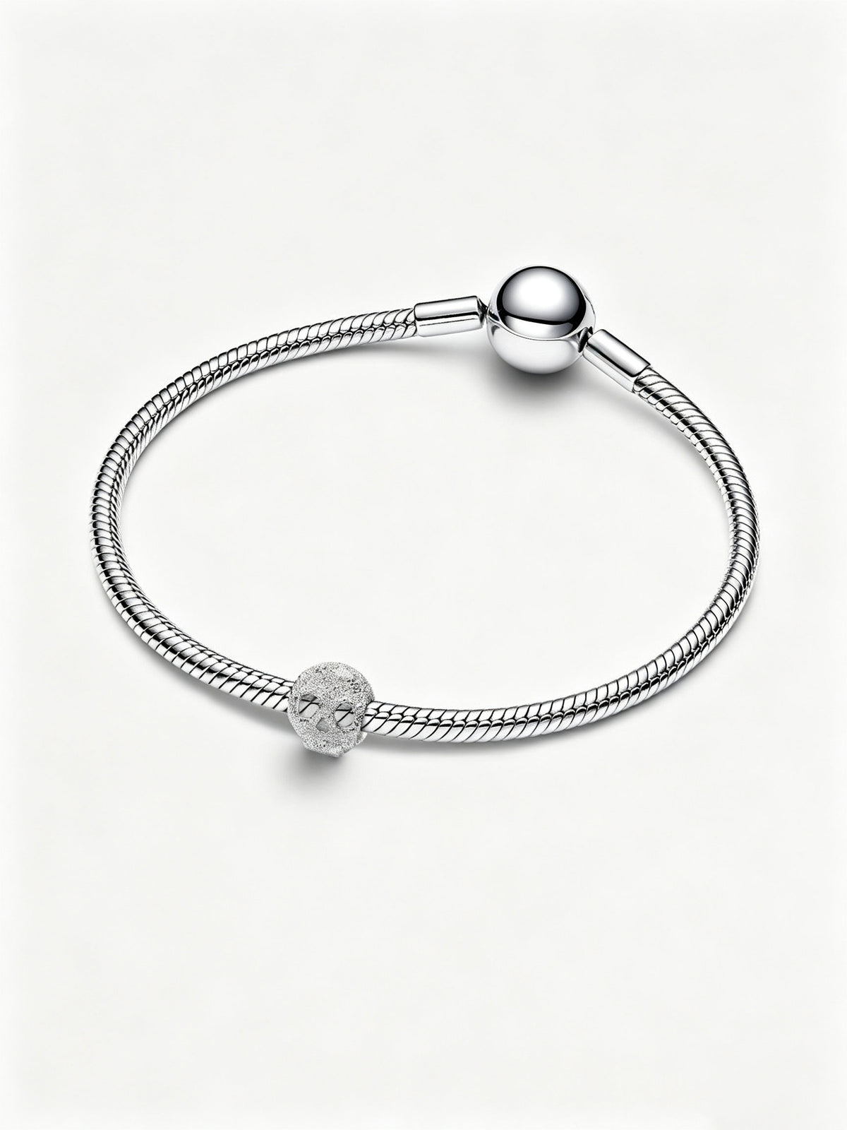 Strukturierter Totenkopf Mini-Charm Sterling-Silber